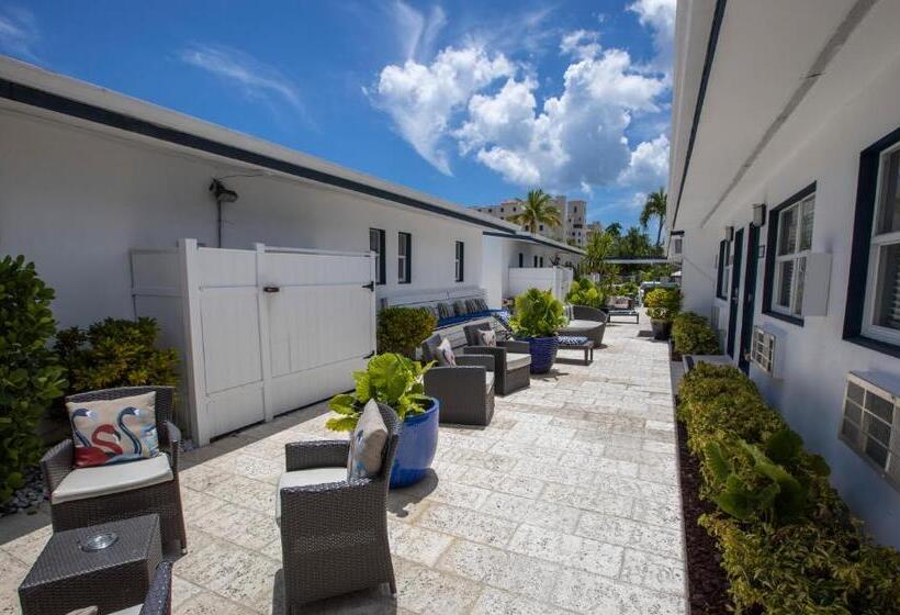 호스텔 Hollywood Beach Suites And