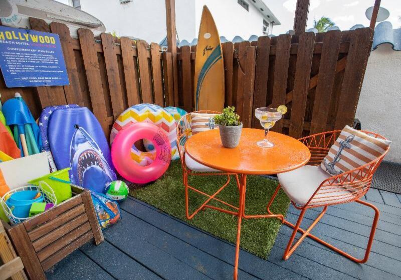 호스텔 Hollywood Beach Suites And