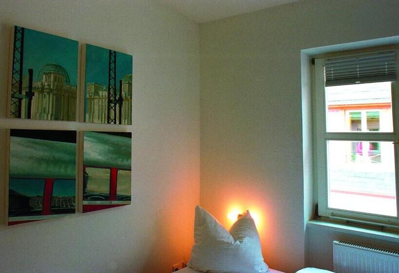 Arte Luise Kunsthotel