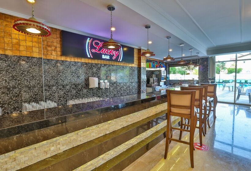 Crystal Waterworld Resort & Spa - Ultimate All Inclusive