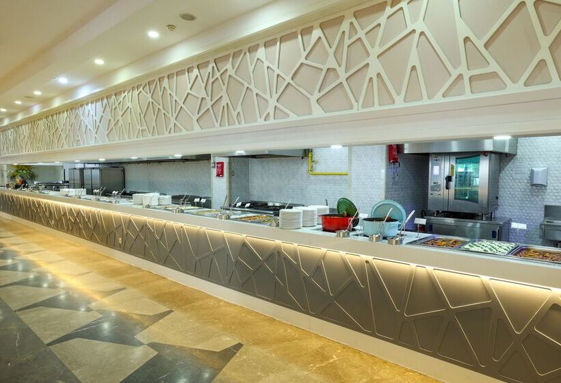 Crystal Waterworld Resort & Spa - Ultimate All Inclusive