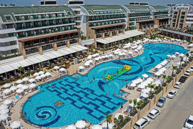 Crystal Waterworld Resort & Spa - Ultimate All Inclusive
