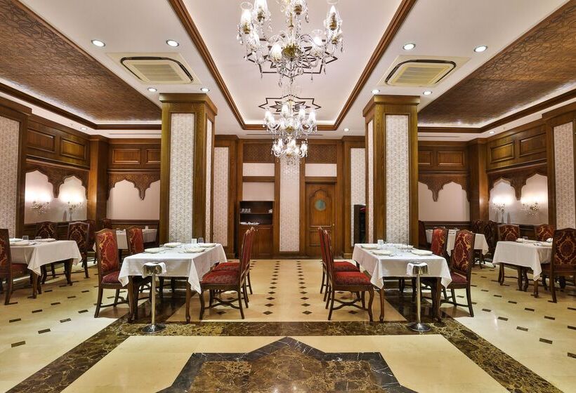 Crystal Waterworld Resort & Spa - Ultimate All Inclusive