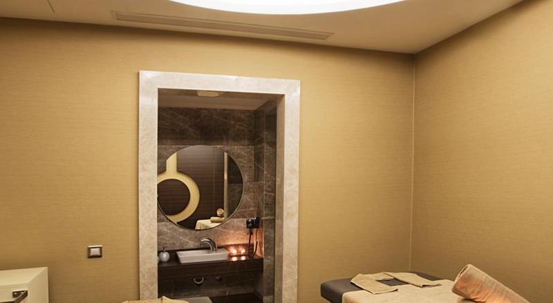 Dedeman Bostanci Istanbul Hotel & Convention Center