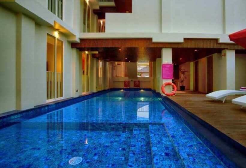 Favehotel Kuta Square