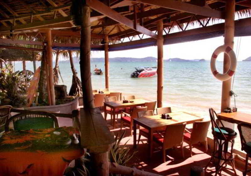 Friendship Beach Resort & Atmanjai Wellness Centre