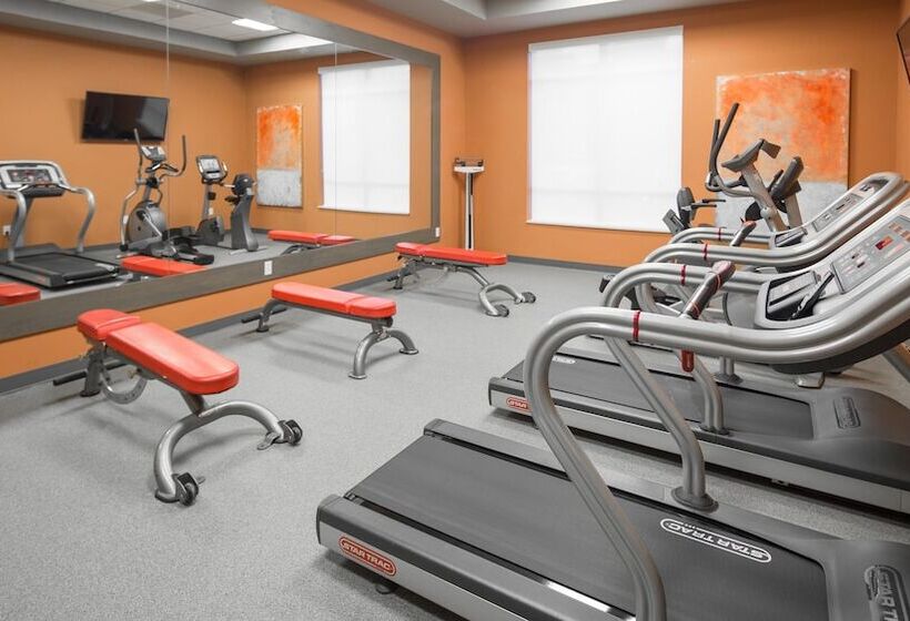 Holiday Inn Hotel & Suites Davenport, An Ihg