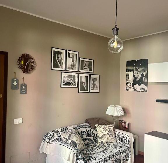 客栈  Easy Milano   Rooms And Apartments Navigli