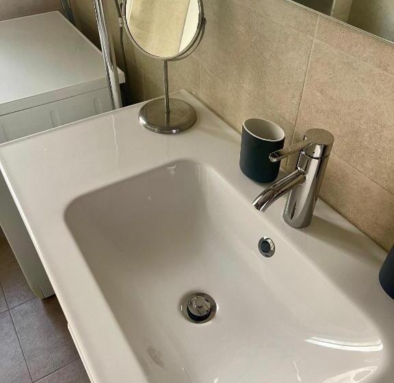 客栈  Easy Milano   Rooms And Apartments Navigli