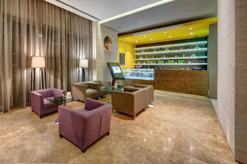 هتل 72 Sharjah Waterfront