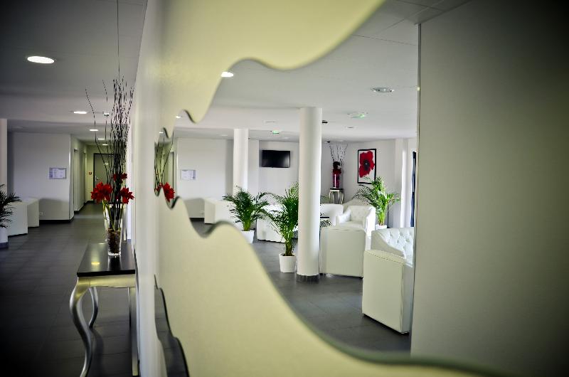 בית מלון כפרי Adonis La Baule