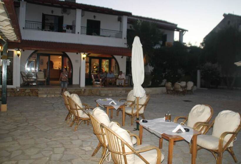 酒店 Akti Panela Beach