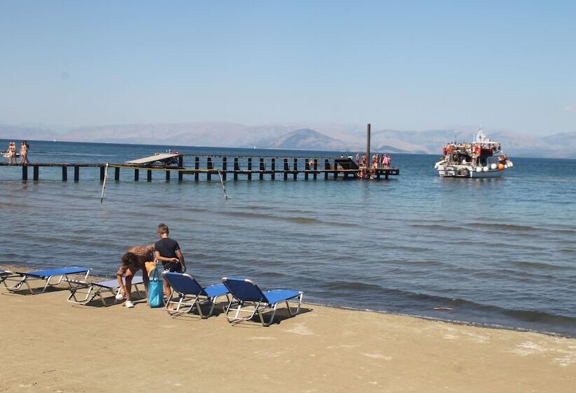 酒店 Akti Panela Beach