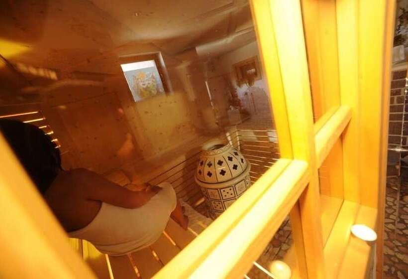 Alpine Touring Hotel Petfriendly