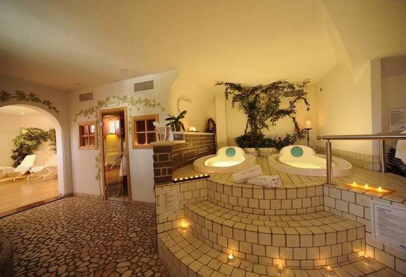 Alpine Touring Hotel Petfriendly