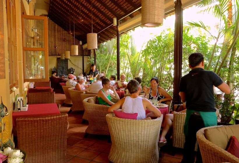 Anise Hotel & Restaurant