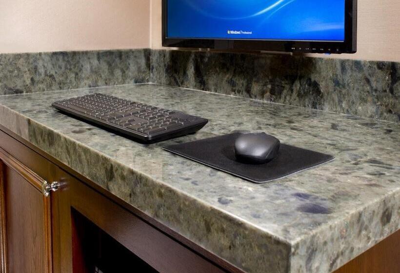 Ayres Hotel Huntington Beach/fountain Valley