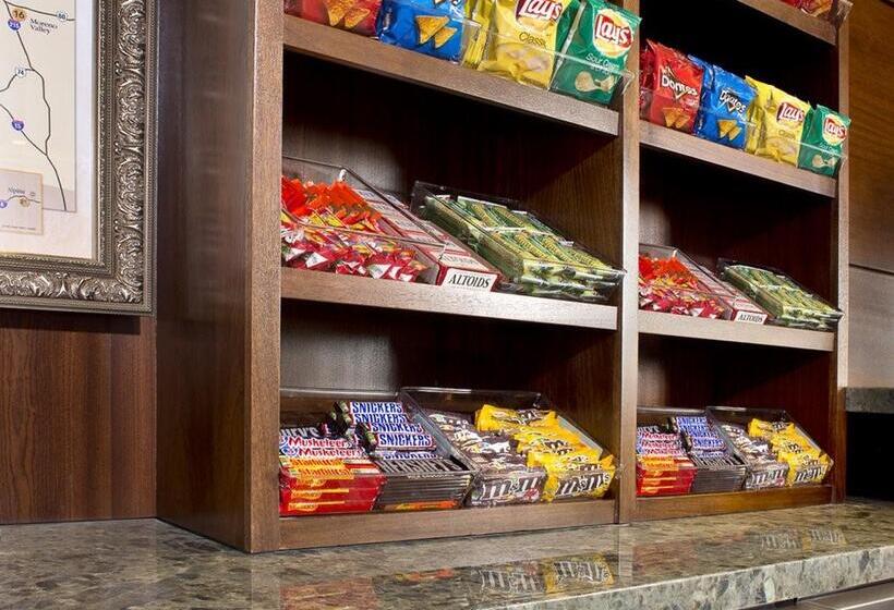 Ayres Hotel Huntington Beach/fountain Valley