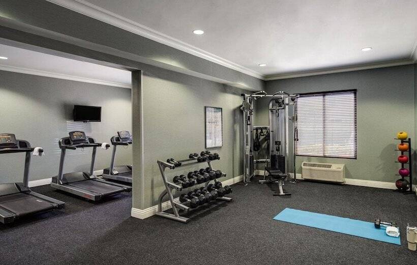 Ayres Hotel Huntington Beach/fountain Valley