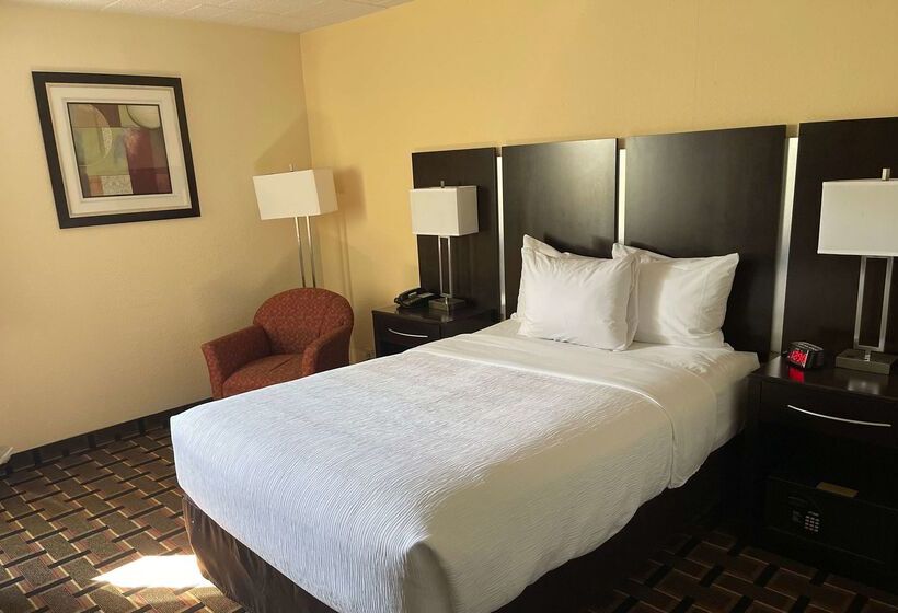 هتل Baymont By Wyndham Scranton Dunmore