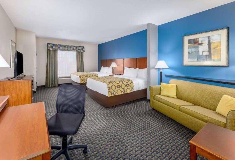 فندق Baymont By Wyndham Pratt