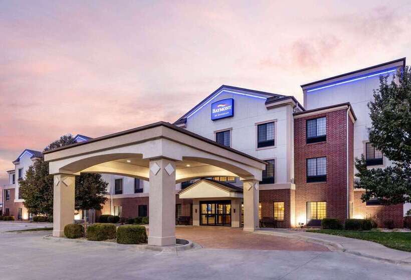 فندق Baymont By Wyndham Pratt