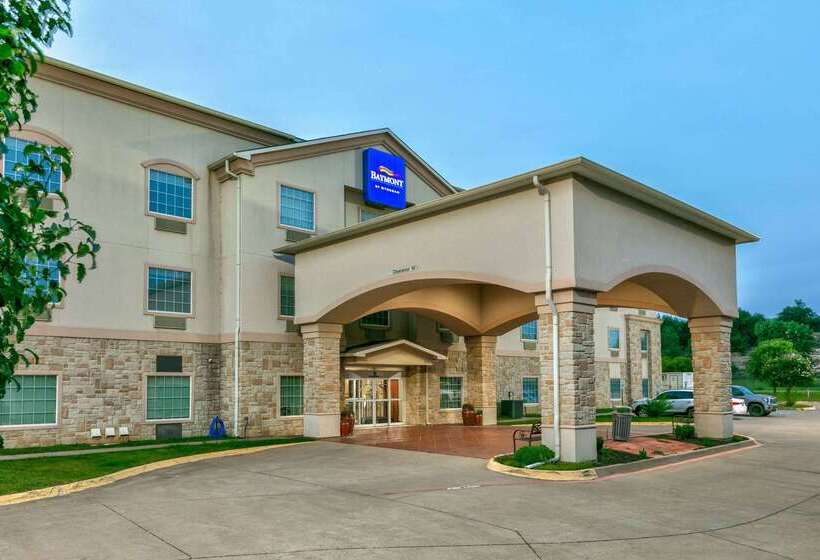 Отель Baymont Inn & Suites By Wyndham Glen Rose