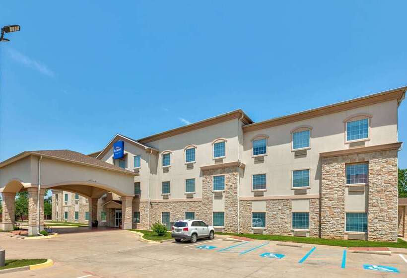 Отель Baymont Inn & Suites By Wyndham Glen Rose