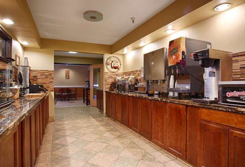 فندق Best Western Alexandria Inn