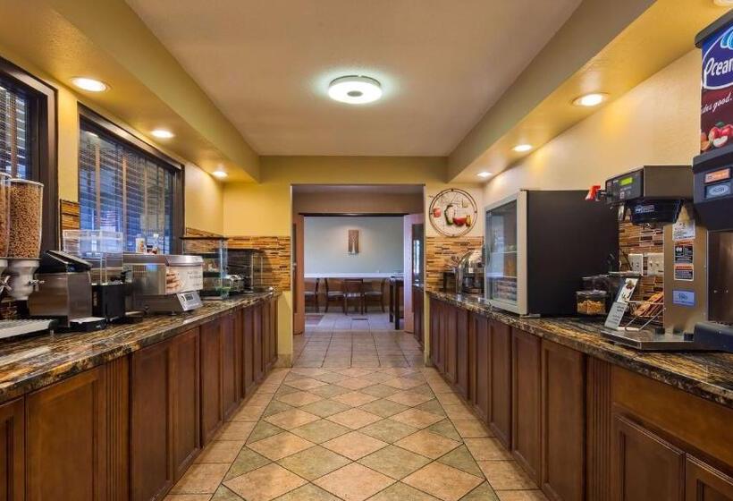 فندق Best Western Alexandria Inn