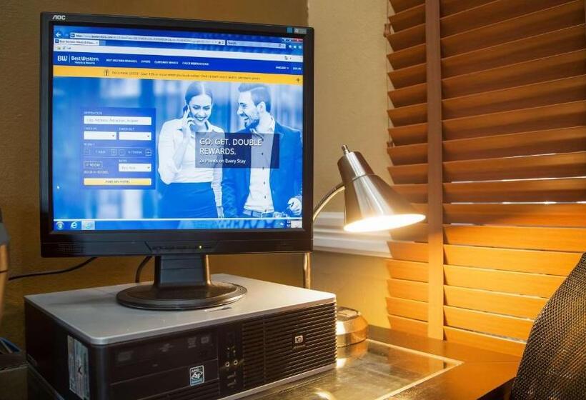 فندق Best Western Alexandria Inn