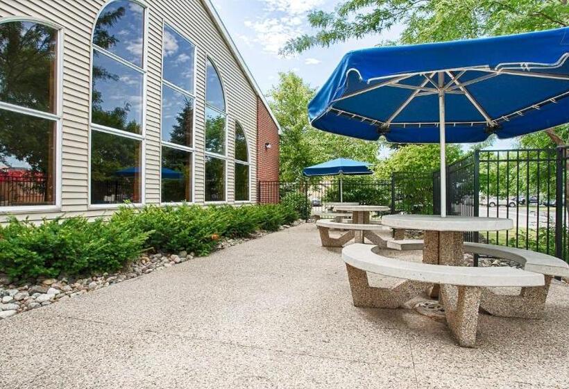 فندق Best Western Alexandria Inn