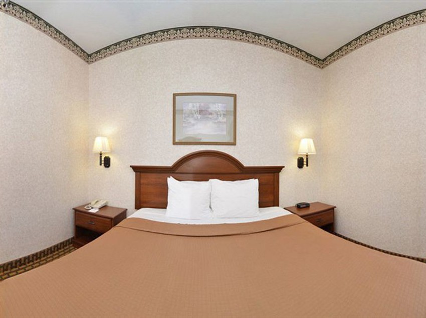 Hotel Best Western Bradbury Inn And Suites