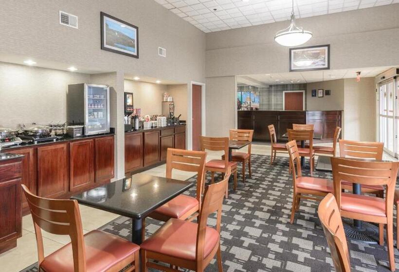 فندق Best Western Concord Inn And Suites