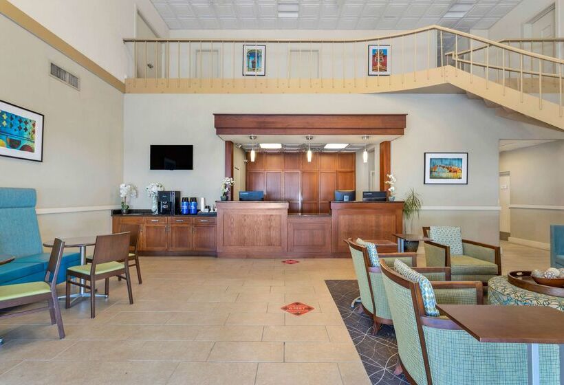בית מלון כפרי Best Western Hendersonville Inn