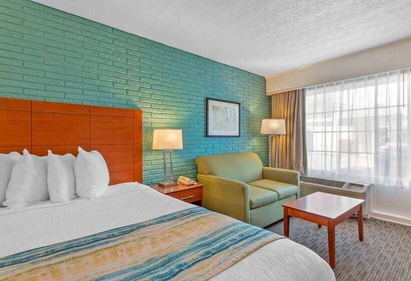 فندق Best Western Hendersonville Inn