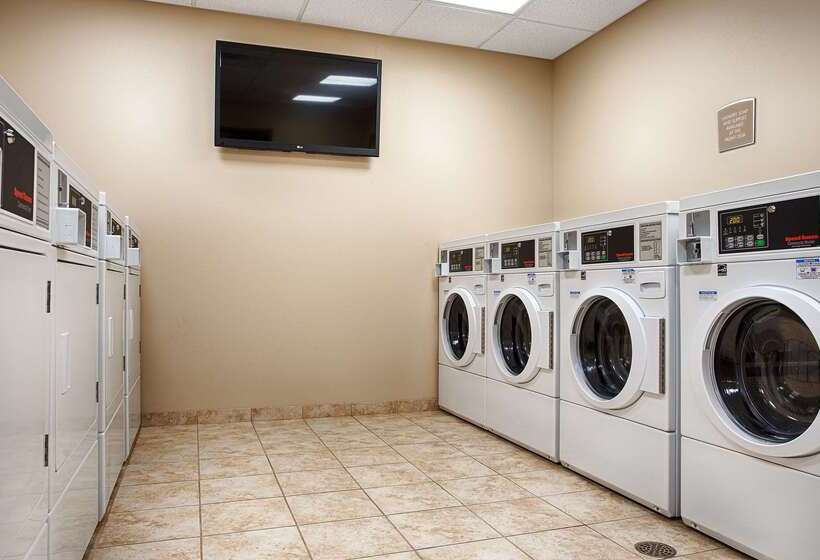 هتل Best Western North Edge Inn