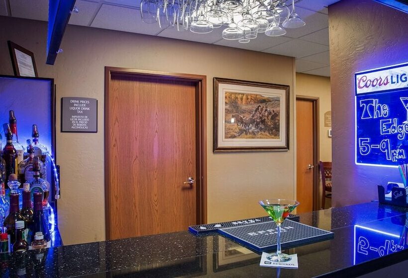 هتل Best Western North Edge Inn