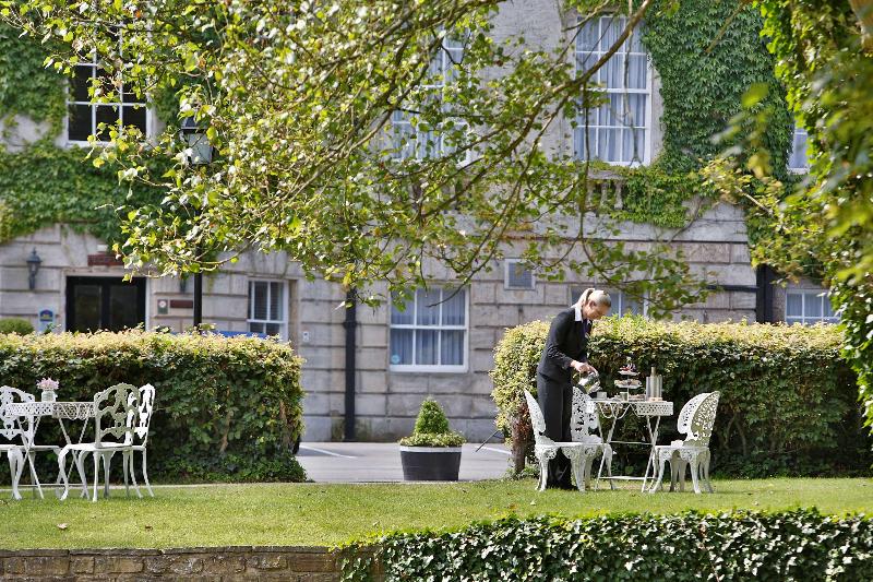 فندق Best Western Plus Aston Hall