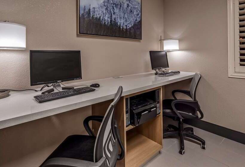 ホテル Best Western Plus Safford