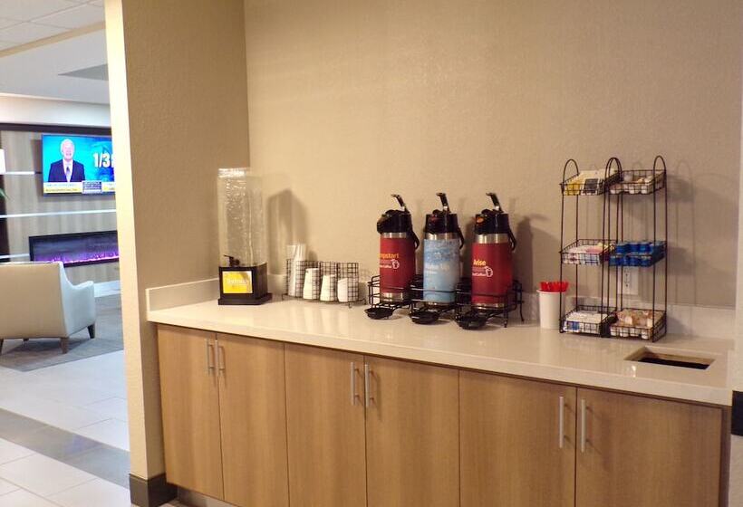 ホテル Best Western Plus Safford