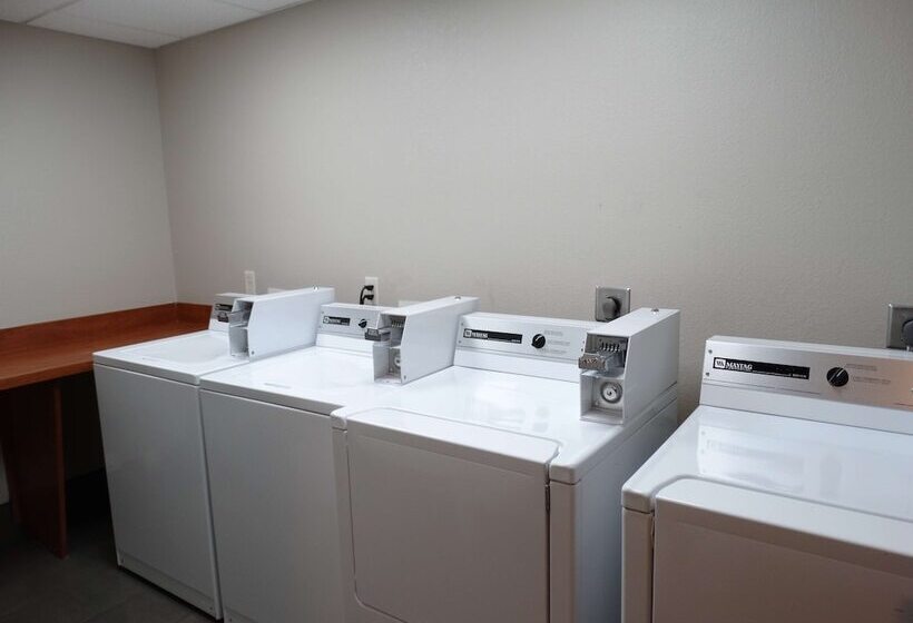 ホテル Best Western Plus Safford