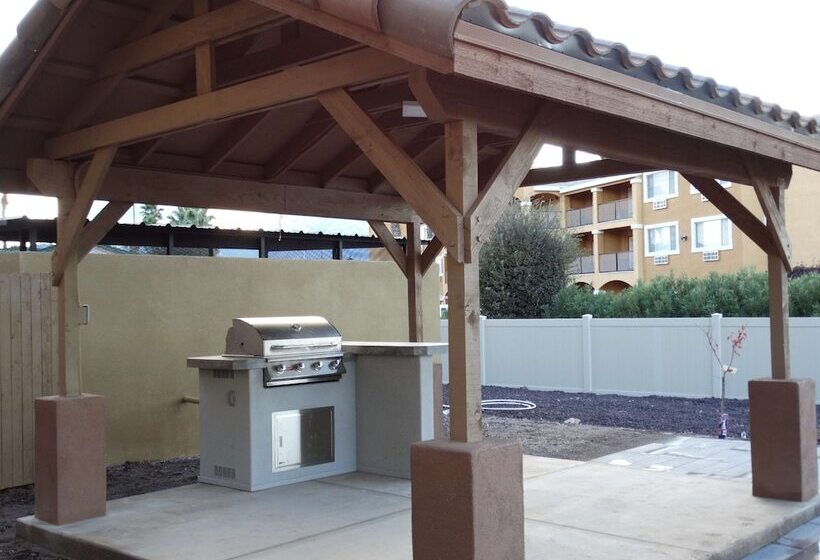 ホテル Best Western Plus Safford