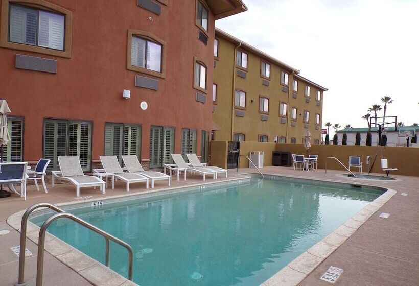 ホテル Best Western Plus Safford