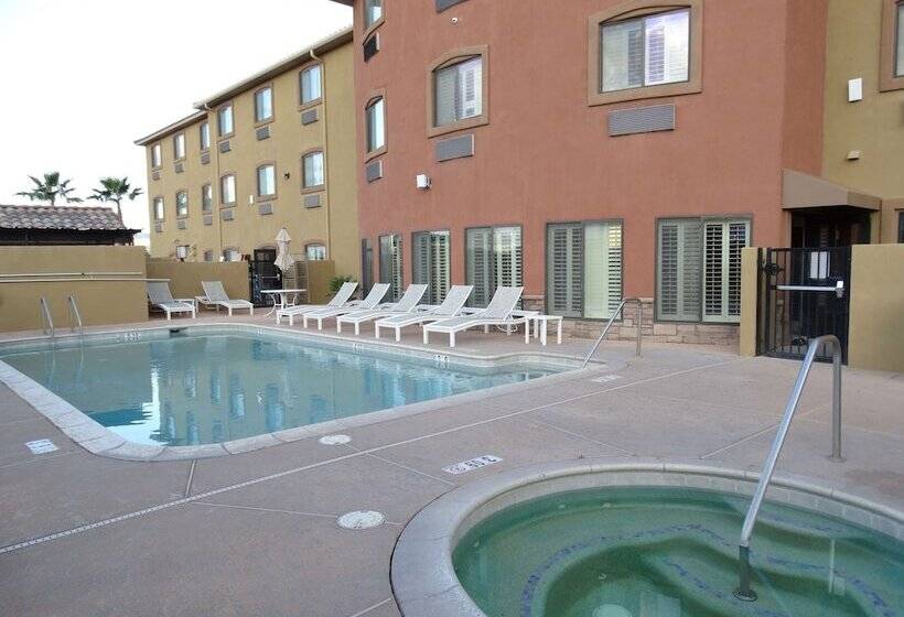 ホテル Best Western Plus Safford