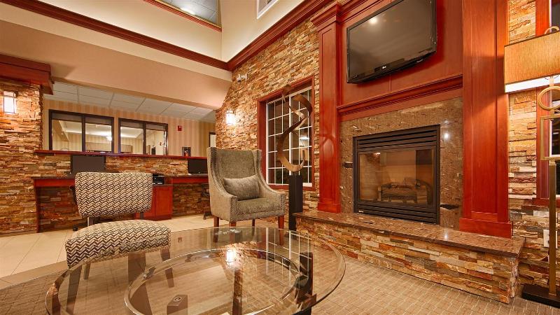 هتل Best Western Plus Vancouver Mall Drive