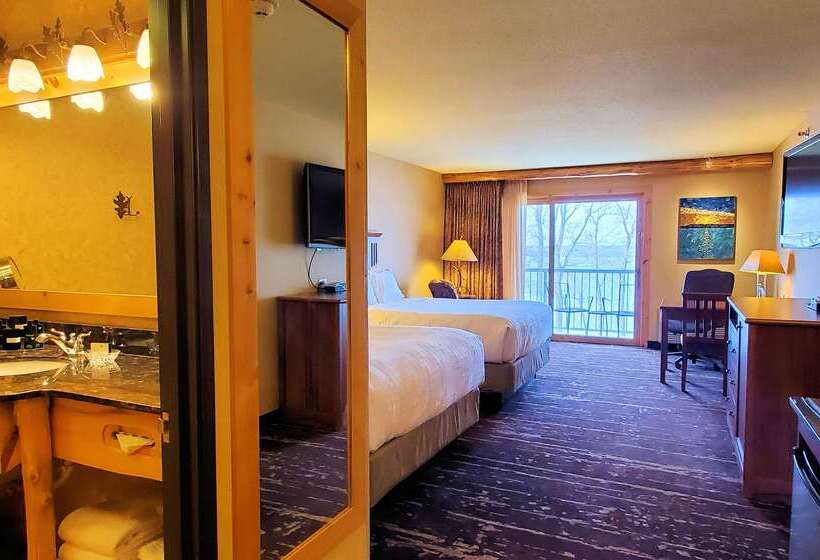 בית מלון כפרי Best Western Premier The Lodge On Lake Detroit