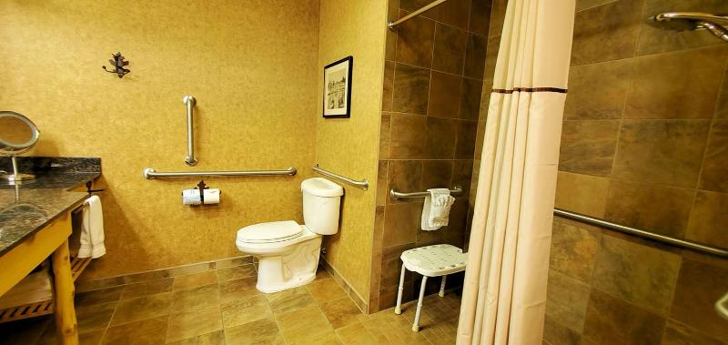 בית מלון כפרי Best Western Premier The Lodge On Lake Detroit