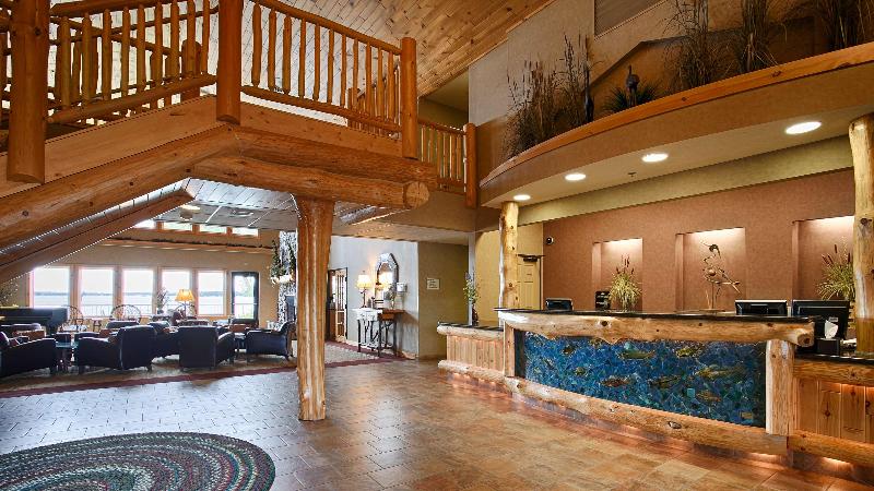 בית מלון כפרי Best Western Premier The Lodge On Lake Detroit