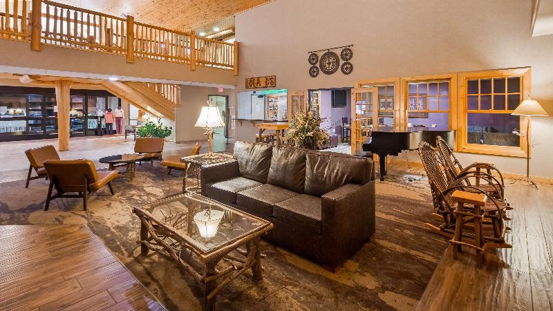 בית מלון כפרי Best Western Premier The Lodge On Lake Detroit